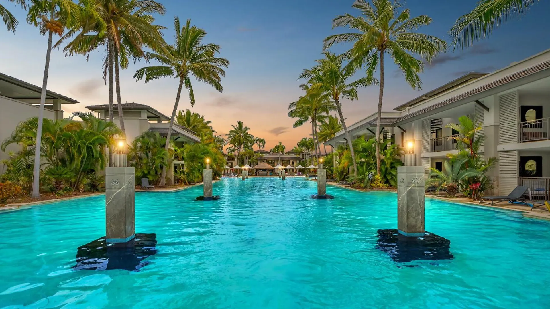 Resort-Style Swim Out - A Poolside Oasis Port Douglas 0*,  Australia